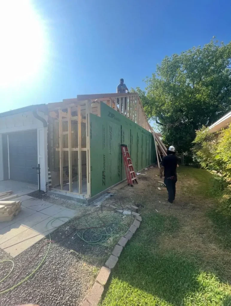 En3rgize Pro Builders team at work
